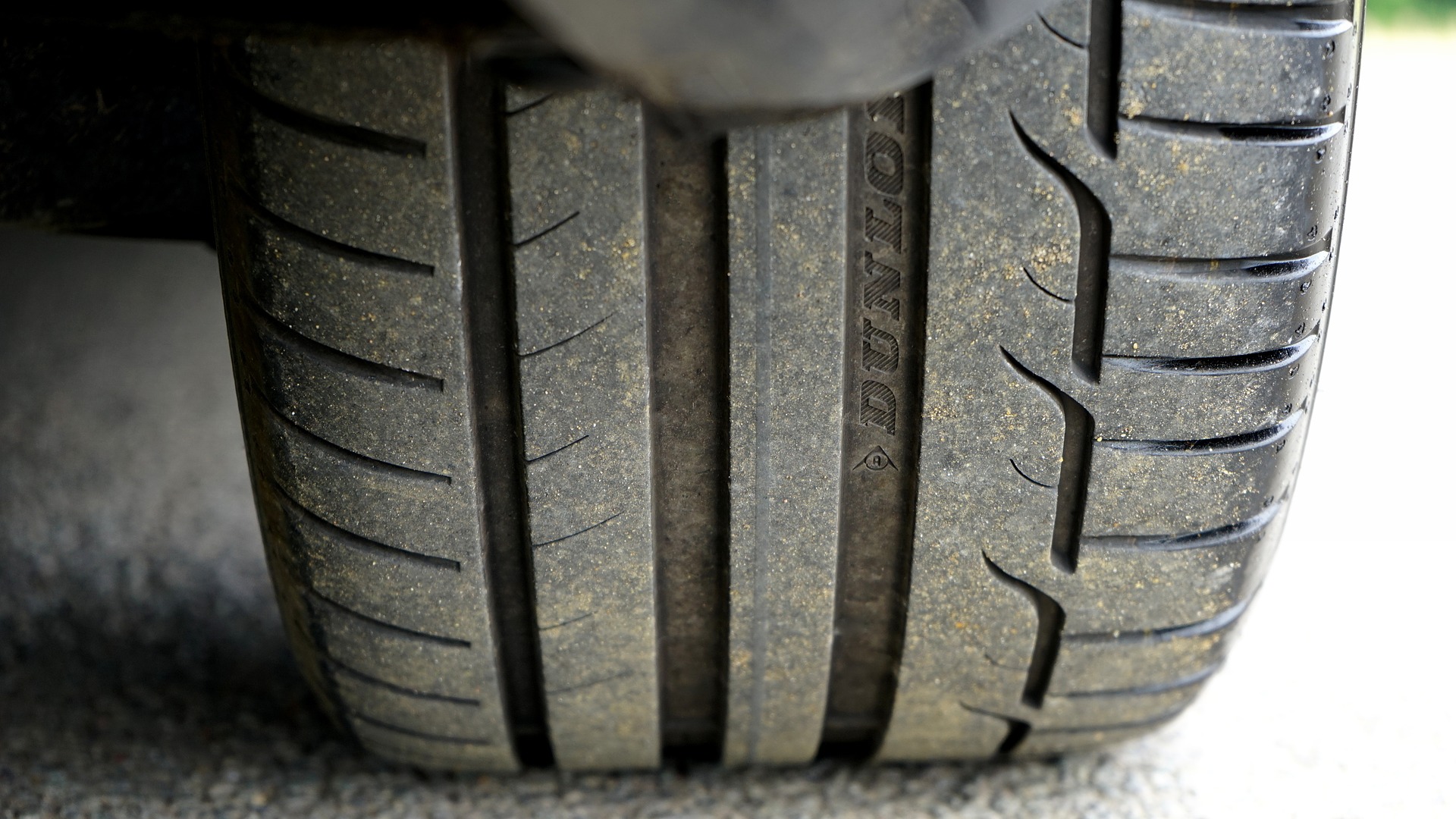 tyre-1535031_1920